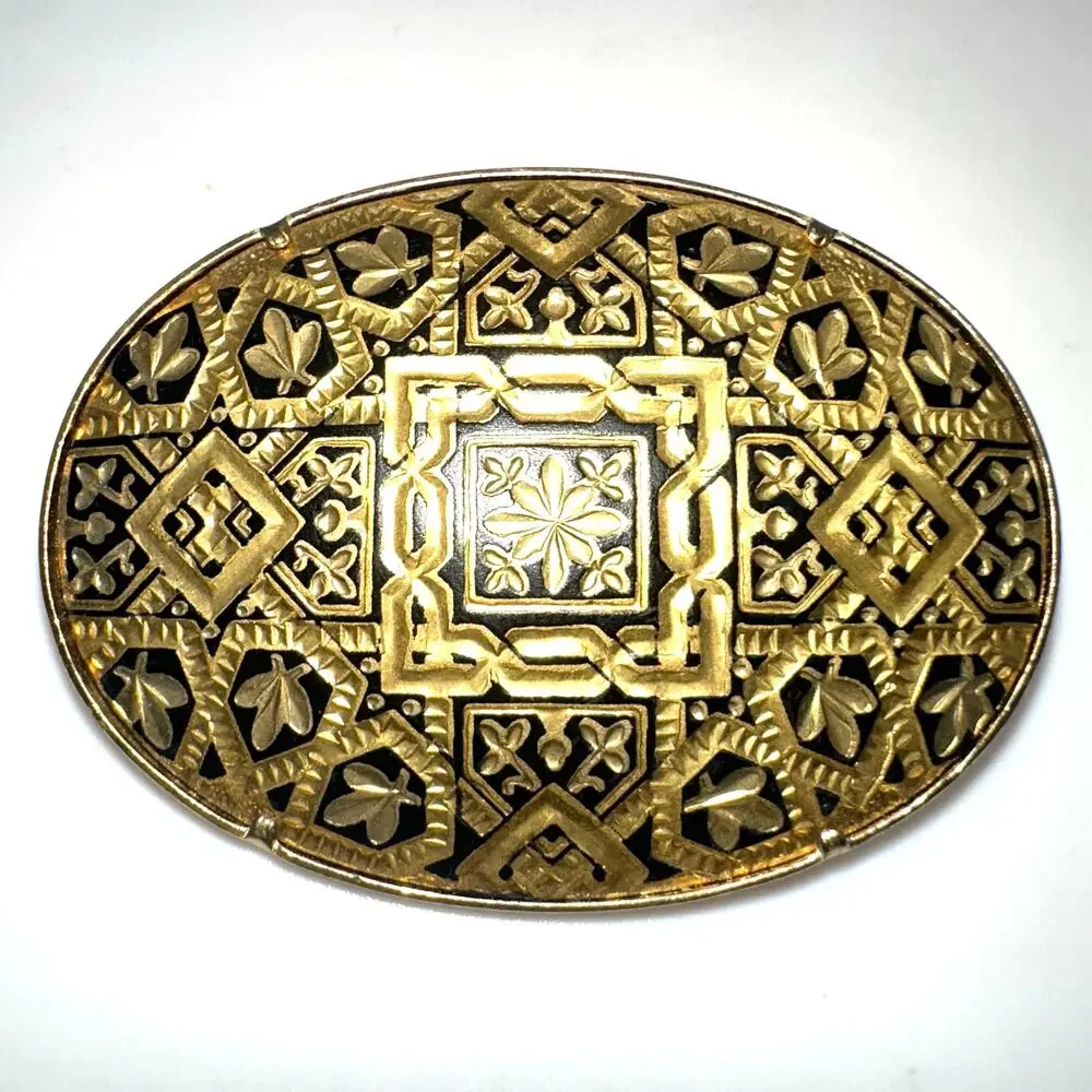 Vintage Japanese Damascene gold plated inlay black etched oval brooch pin